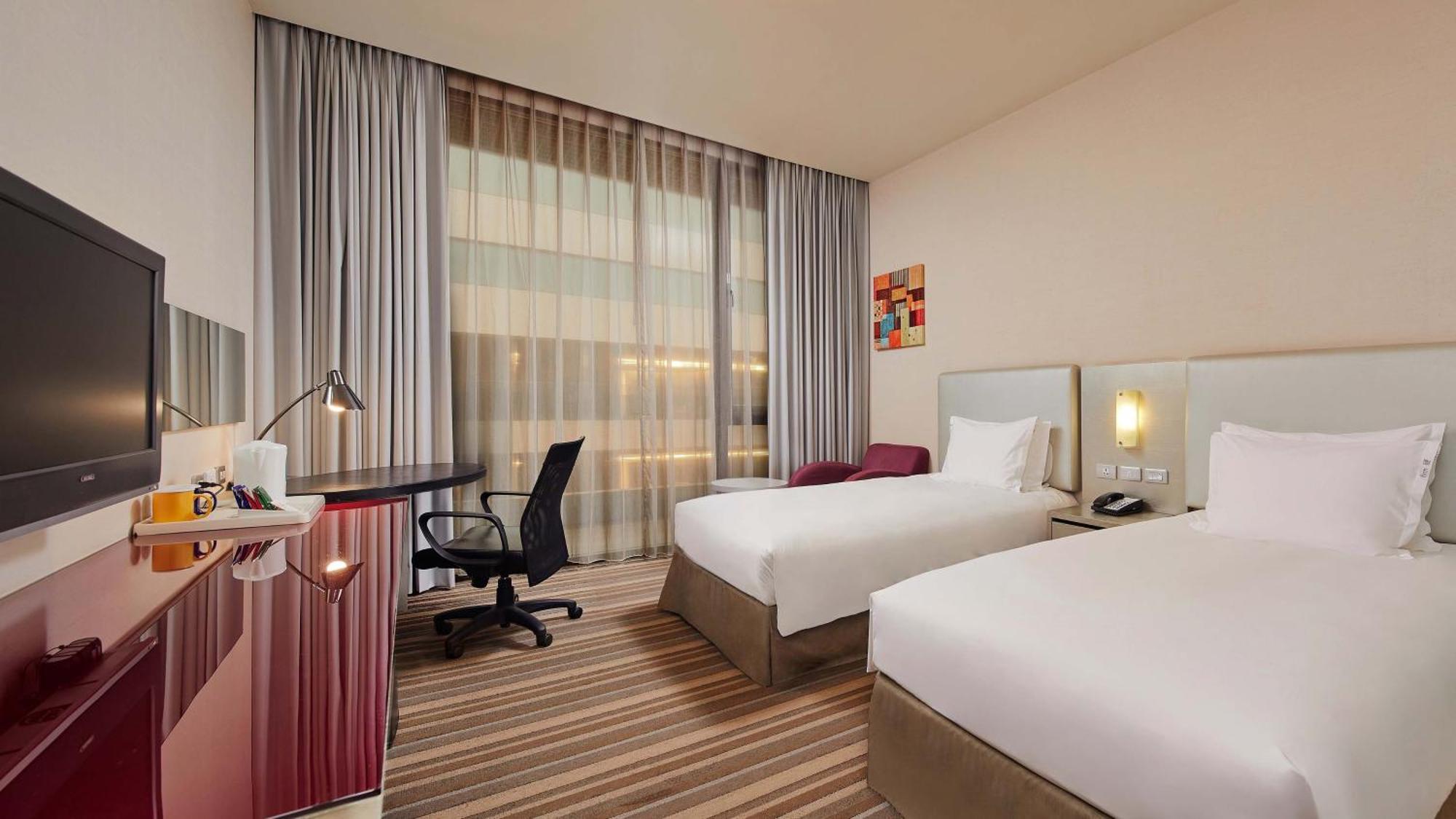 HOLIDAY INN EXPRESS TAICHUNG PARK, AN IHG HOTEL ТАЙЧЖУН 4* (Тайвань) - от  14021 RUB | NOCHI